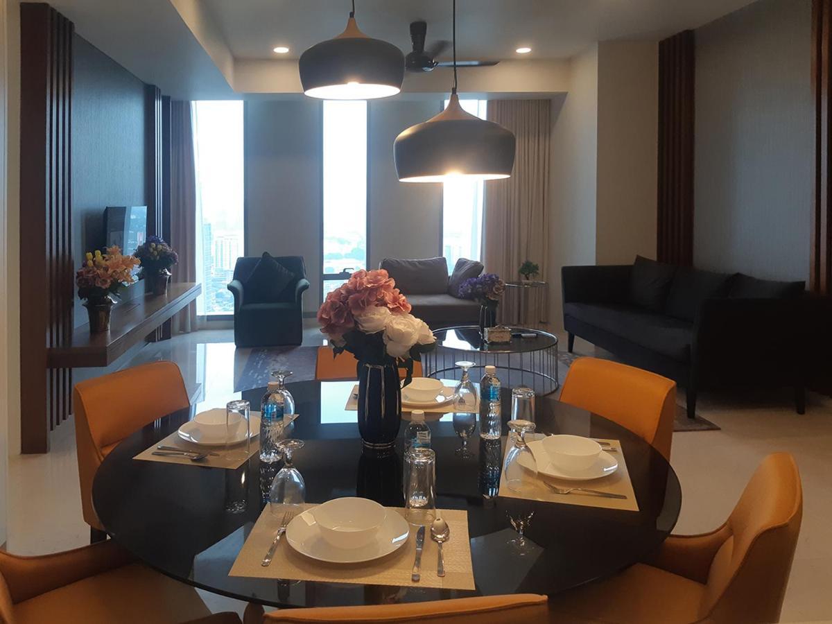 קואלה לומפור The Tropicana Serviced Suites Klcc מראה חיצוני תמונה