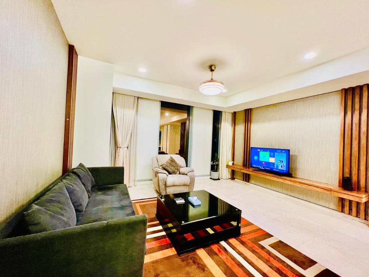 קואלה לומפור The Tropicana Serviced Suites Klcc מראה חיצוני תמונה